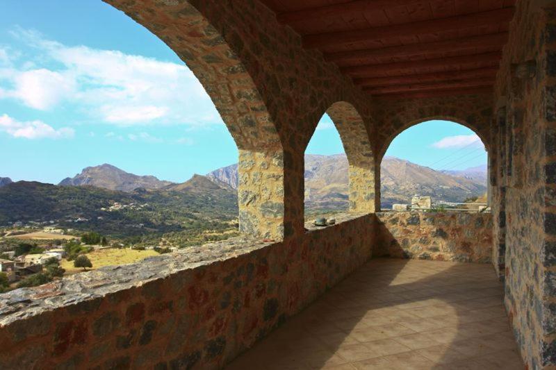 Aoritis Villas Lampini Habitación foto