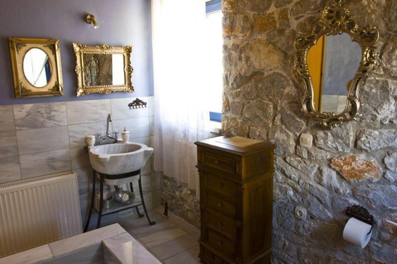 Aoritis Villas Lampini Habitación foto